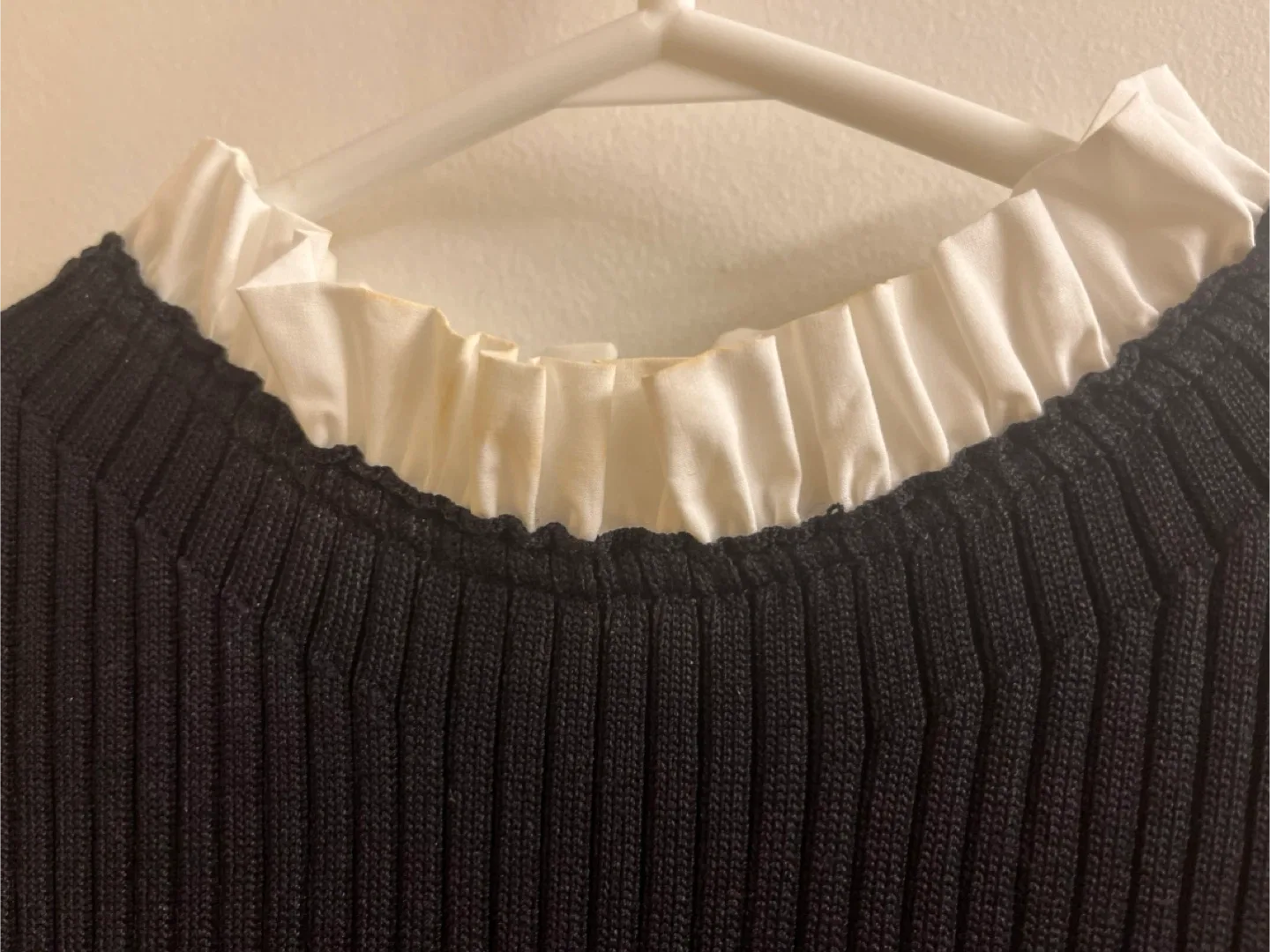 Black Dress image indicator(4)