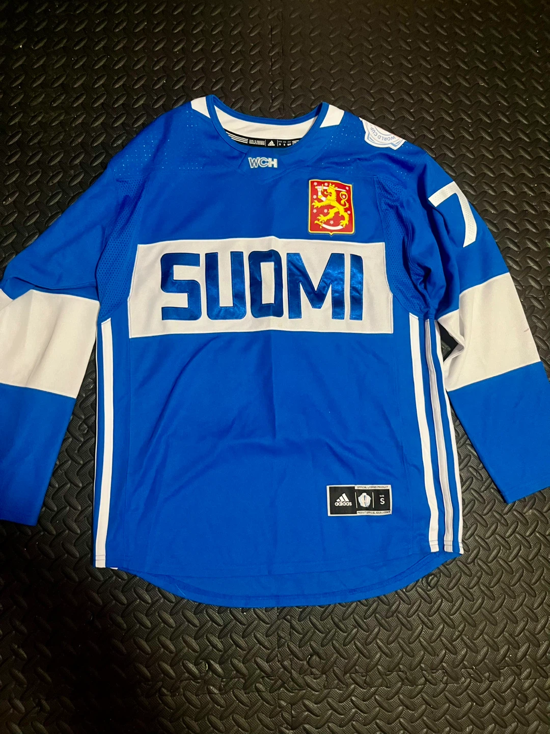 Adidas Leo Komarov #71 Finland WCH Hockey Jersey - Size S - photo 2
