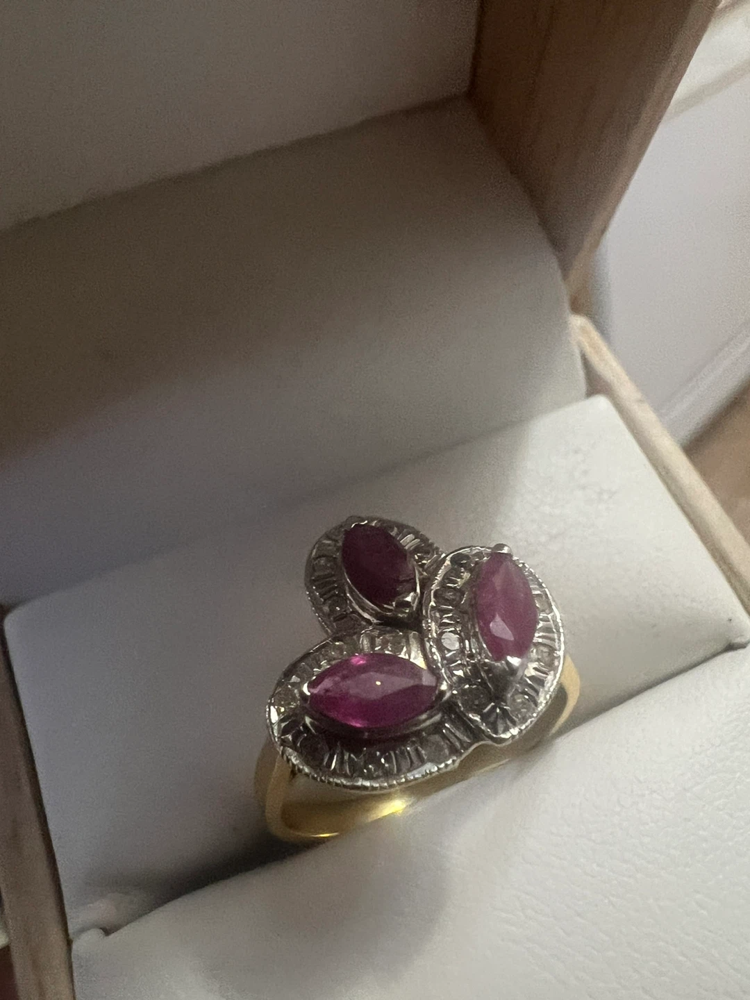 10 k Ruby and Diamond Ring w/ appraisal - photo 2
