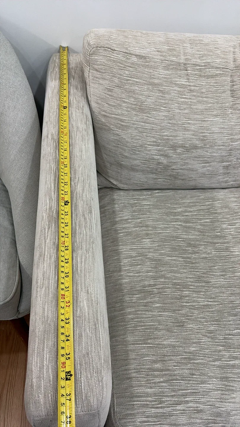 Love seat sofa image indicator(3)