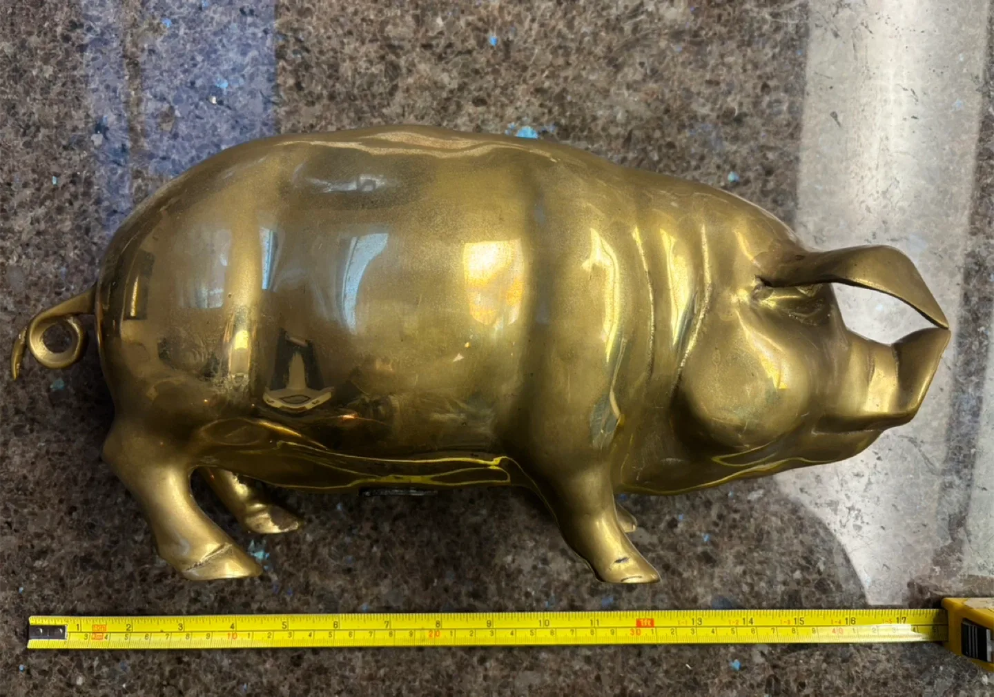 Large 16” vintage brass Piggy bank. image indicator(7)
