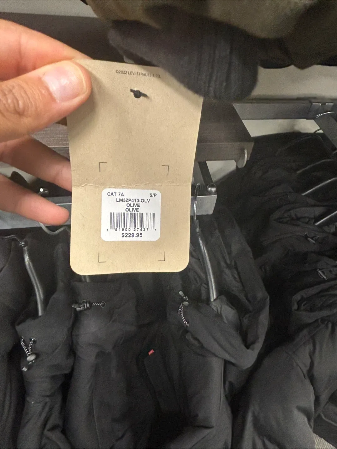 Levi’s Men’s Olive Winter Puffer Jacket image indicator(2)