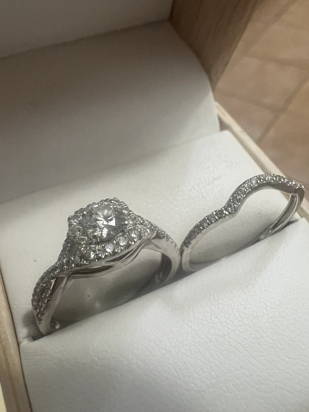 14 k diamond rings w/appraisal