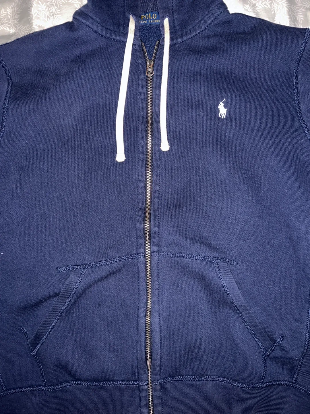 Polo Ralph Lauren hoodie rep (willing to negotiate) image indicator(3)