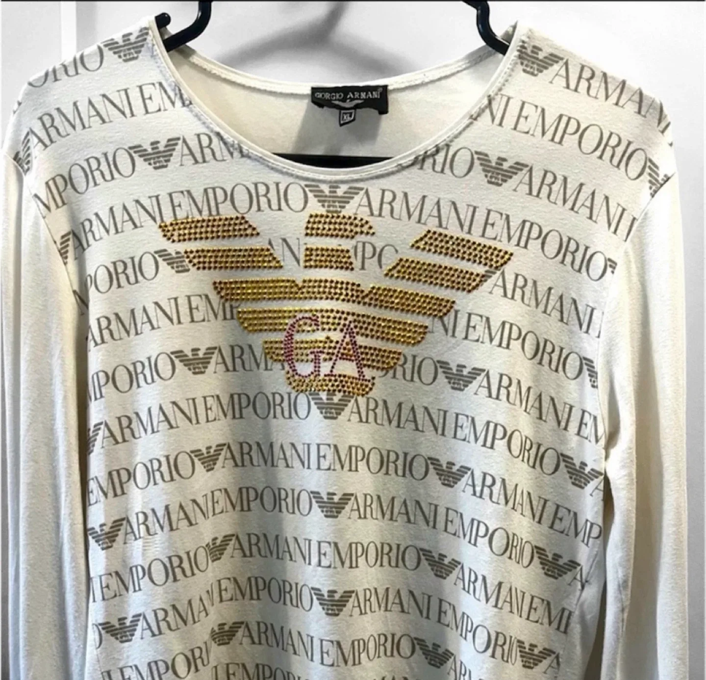 Emporio Armani. image indicator(2)