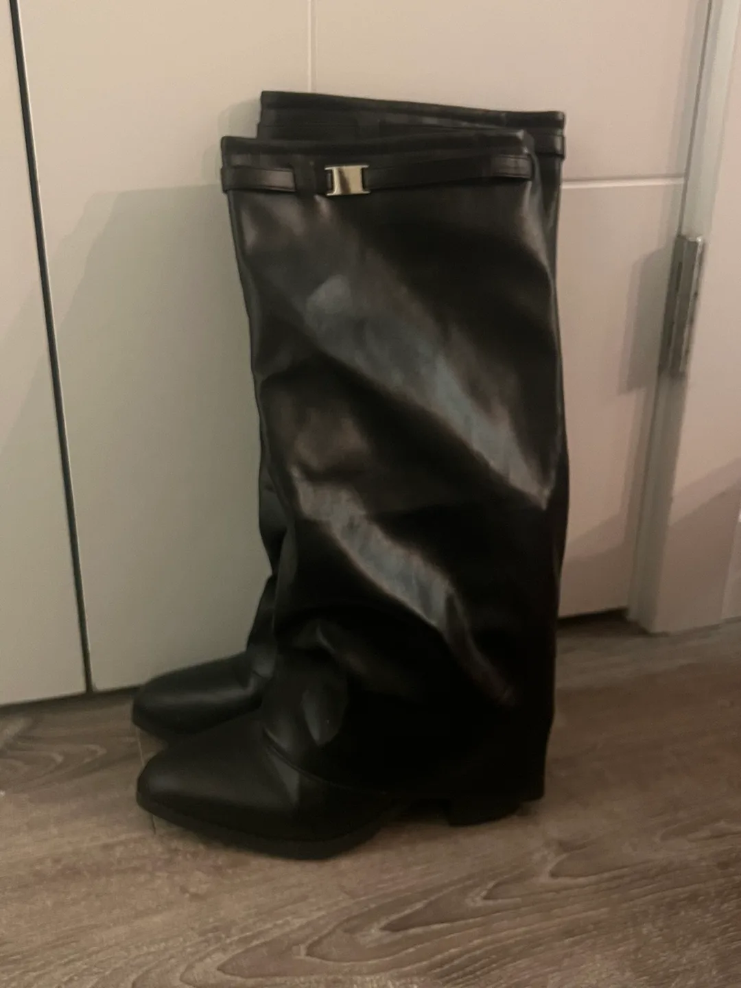 Black fold over boots