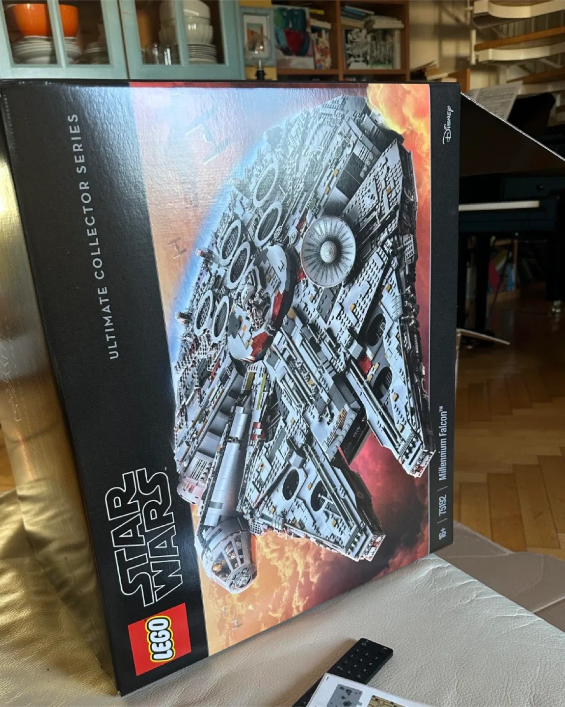 LEGO Star Wars Millennium Falcon 75192