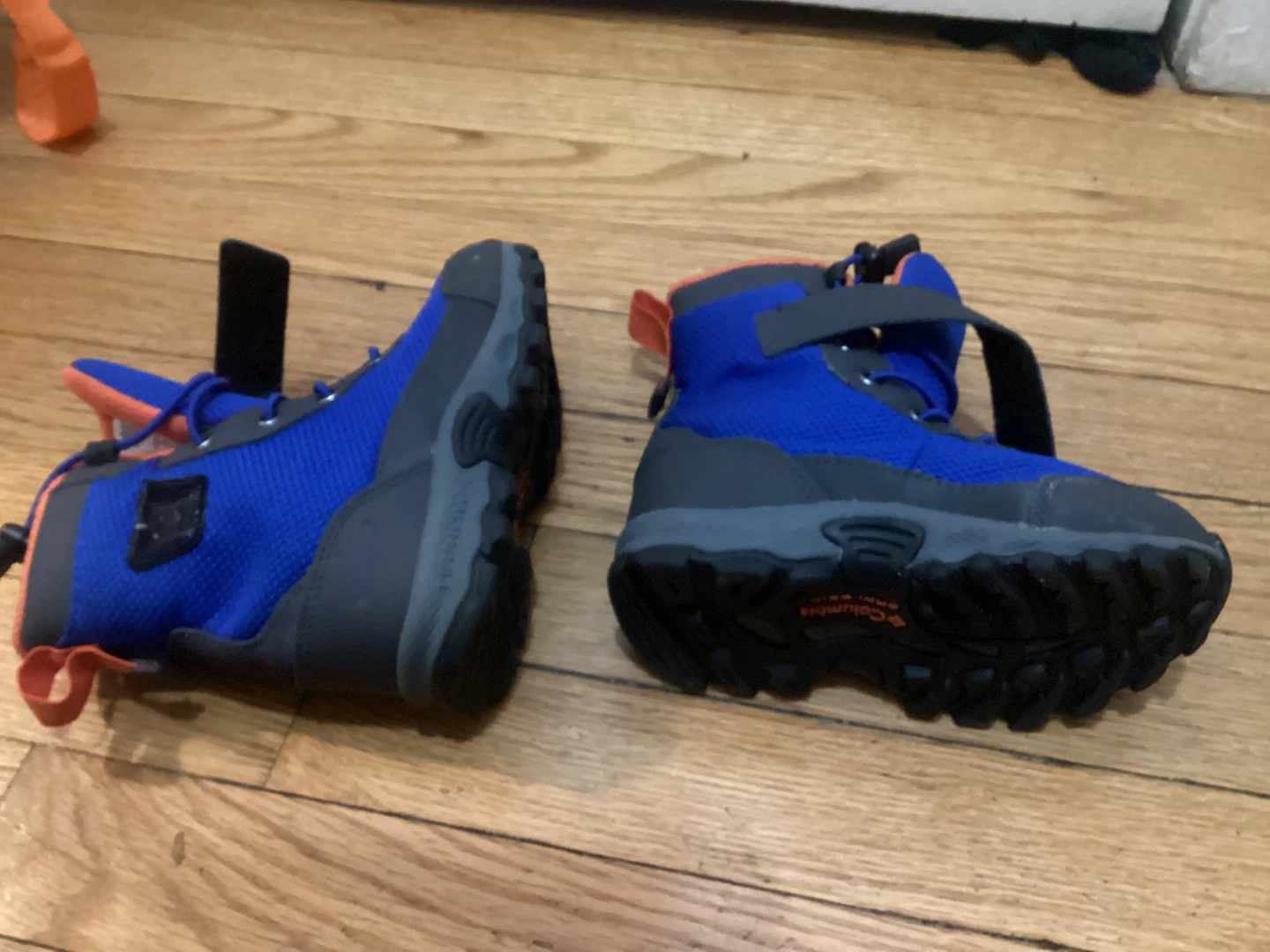 🥕Columbia Kids' Winter Boots, Size 9
