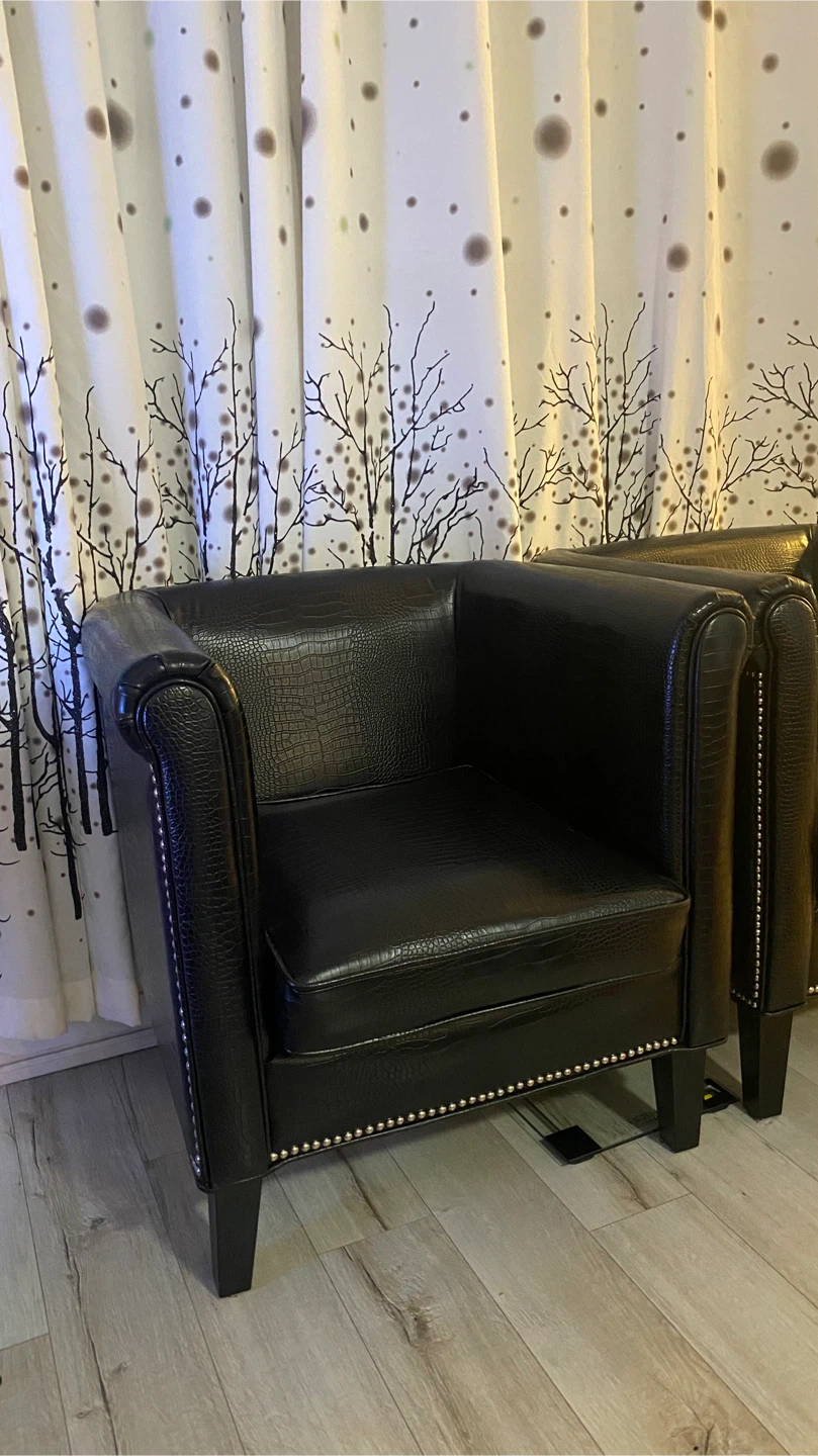 2 Faux Leather Accent Chairs - photo 3