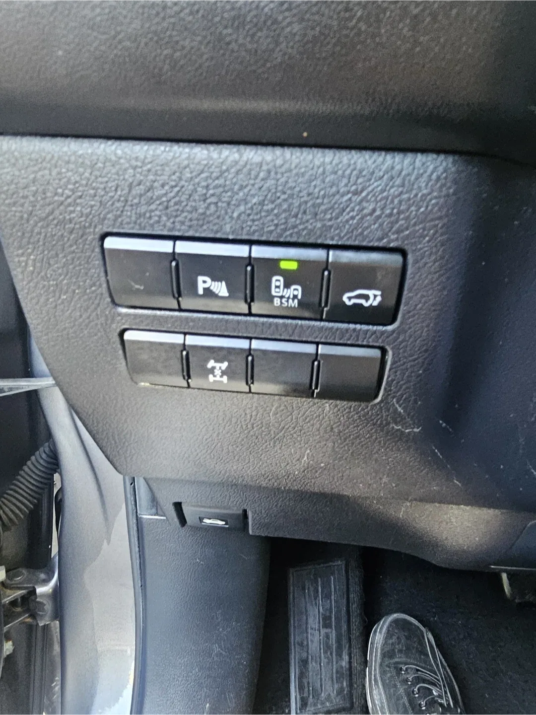 2016 Lexus NX 200 T image indicator(7)