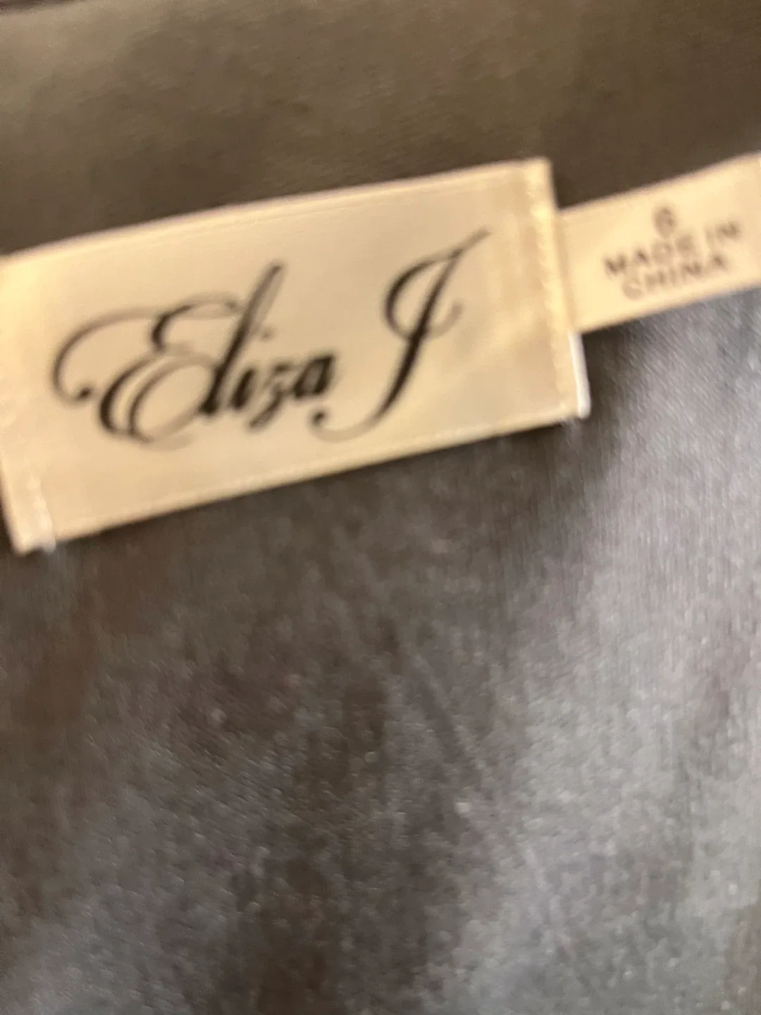 Beautiful Eliza J Dress – Size 6 image indicator(2)