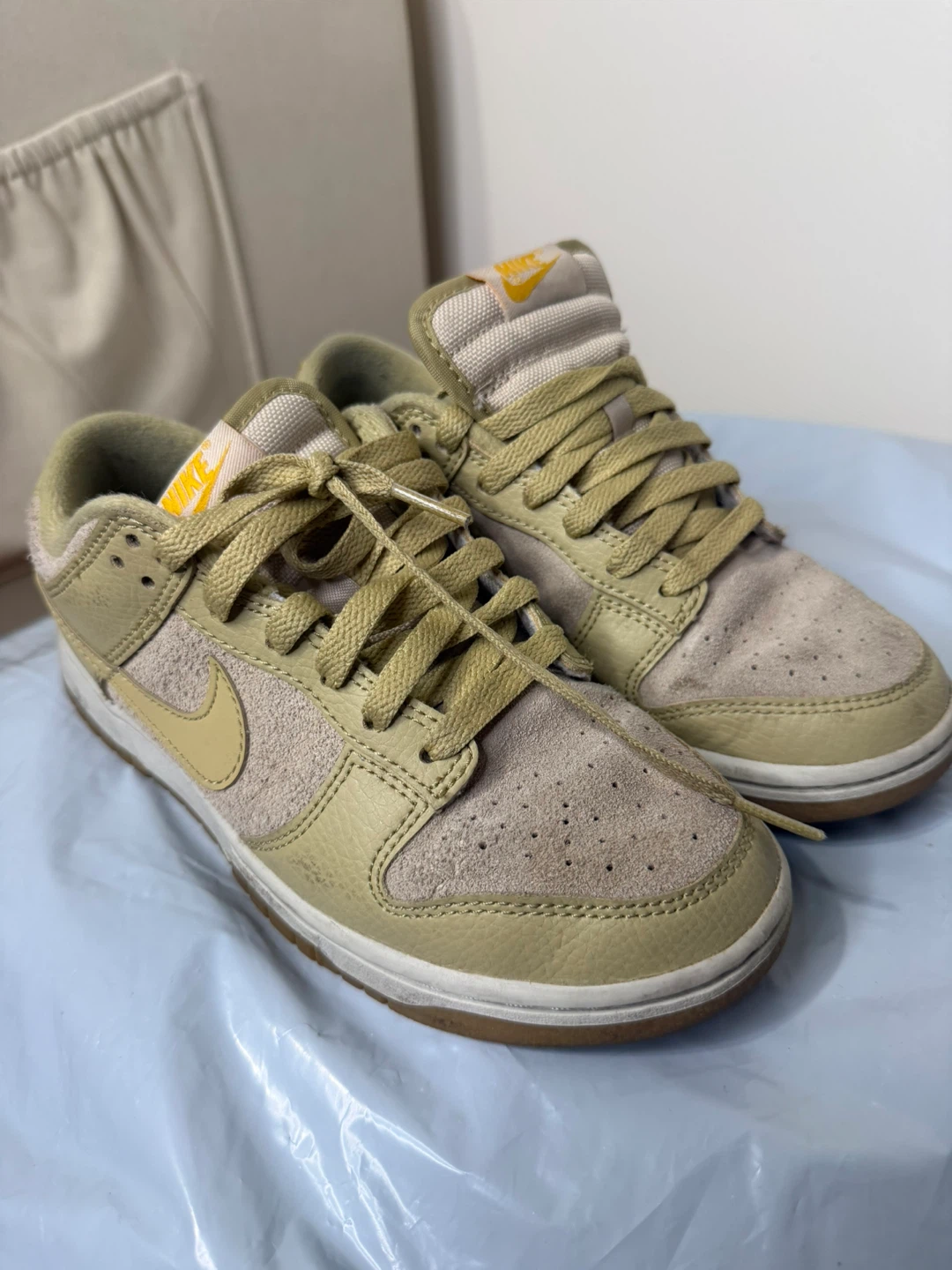 Nike Dunk Low beige Sneakers