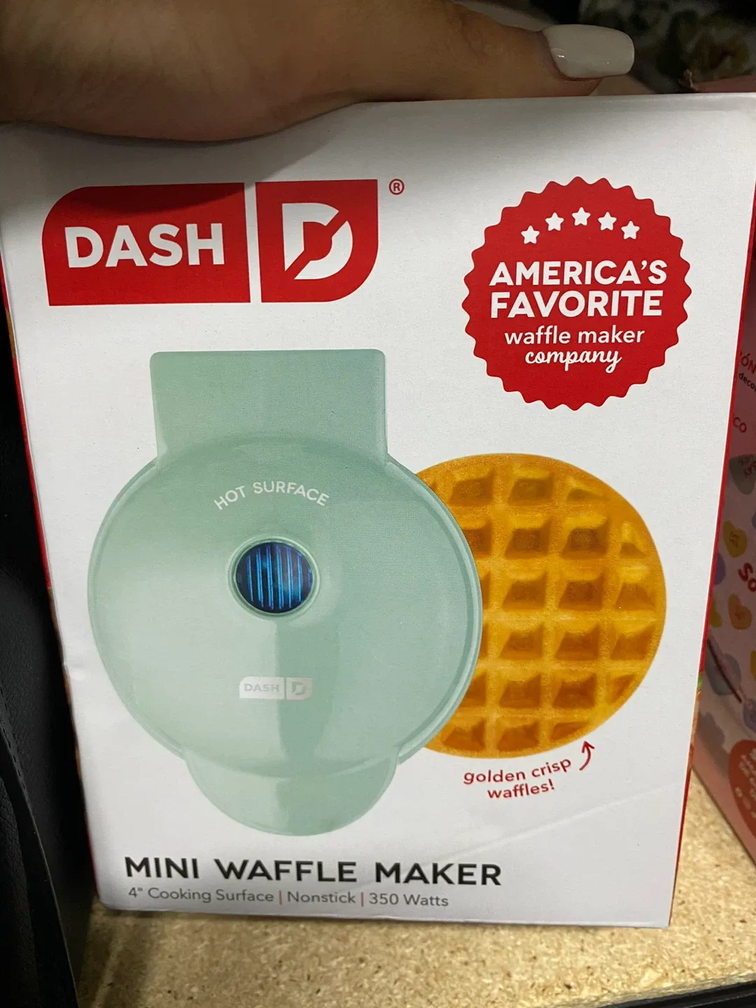 Dash Mini Waffle Maker - 4" Cooking Surface image indicator(2)