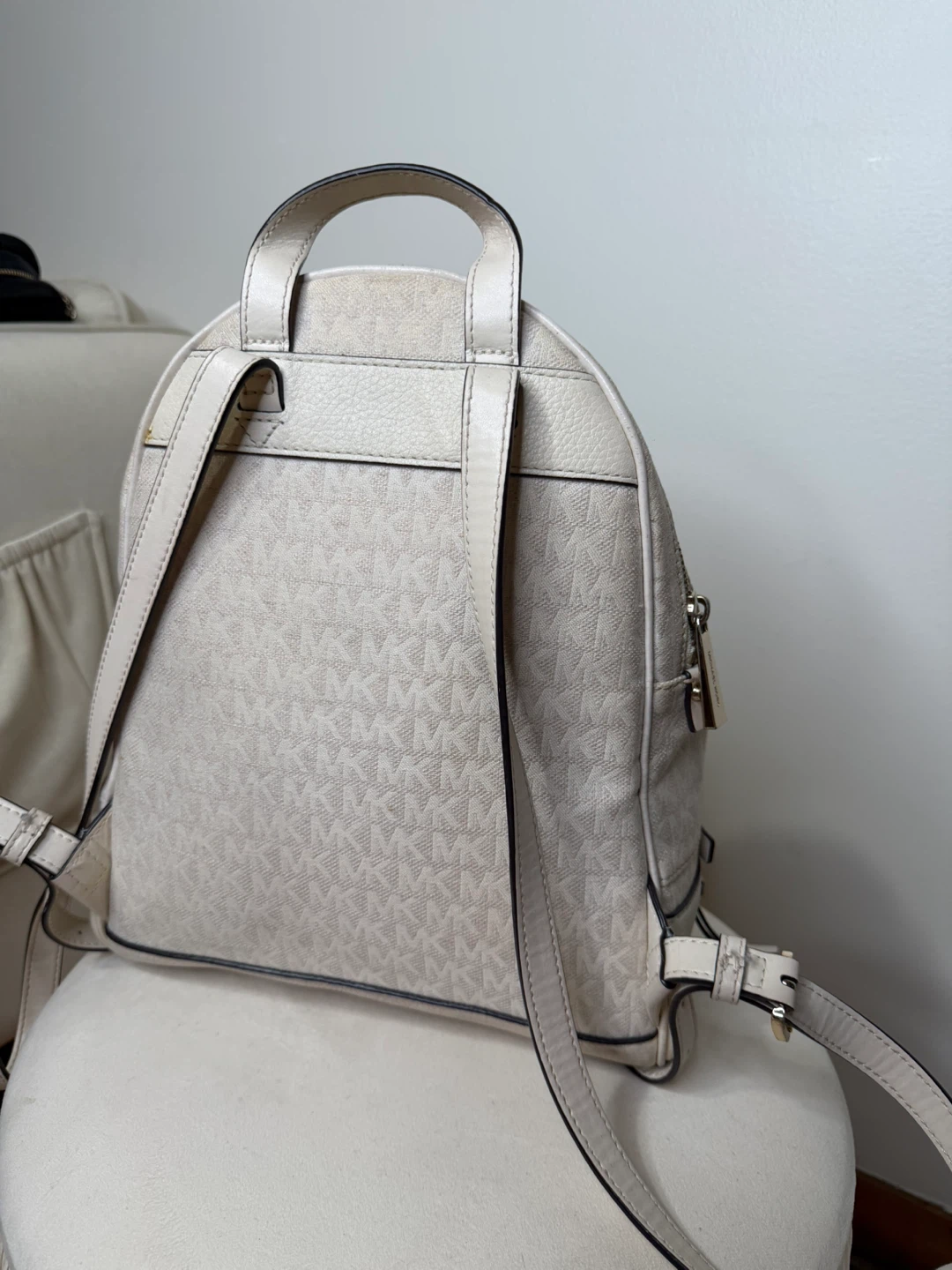 Michael Kors Backpack - photo 2