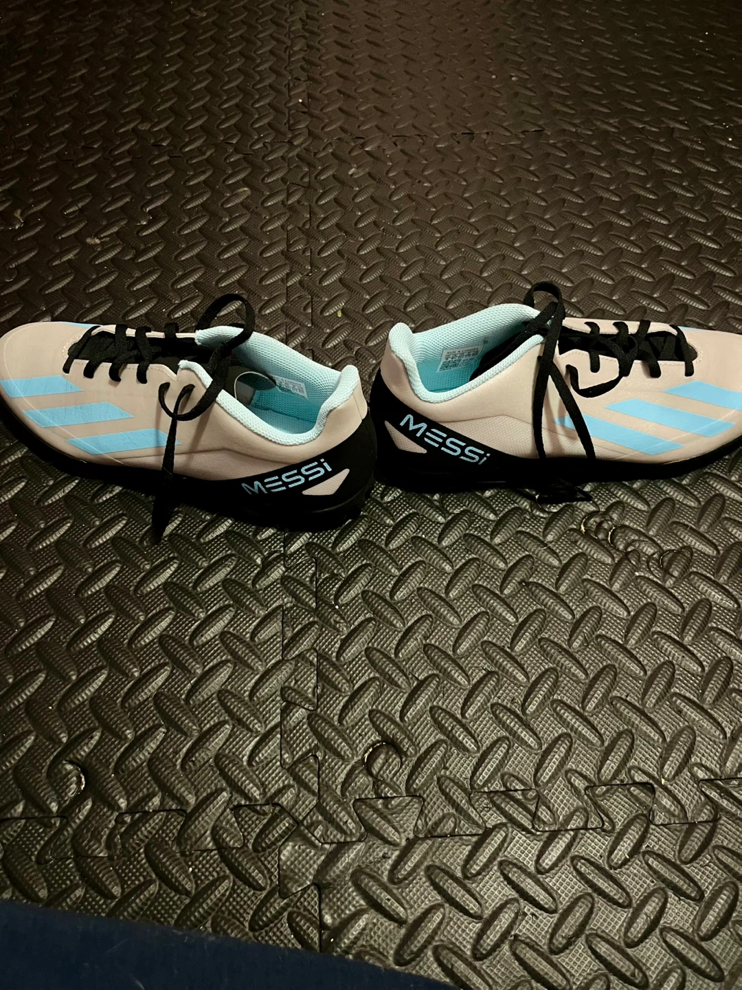Adidas Messi Turf Shoes US 9 - photo 3