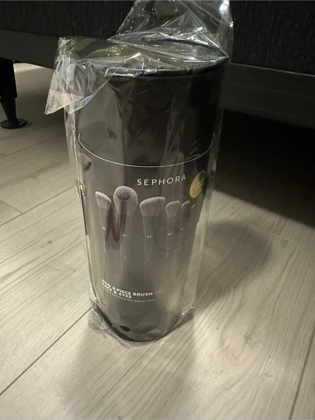 Sephora Pro 8-Piece Face & Eye Brush Set – Brand New, Unopened image indicator(3)