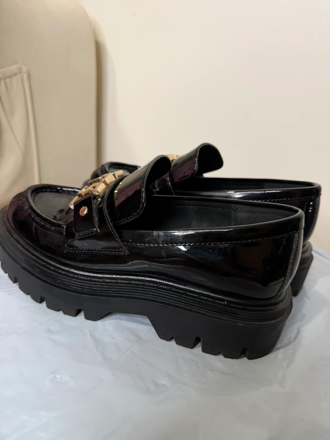Guess Black Platform Loafers with Gold Chain Detail - photo 3