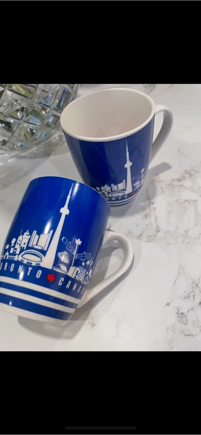 Toronto Canada Skyline Mugs - Set of 2 image indicator(2)