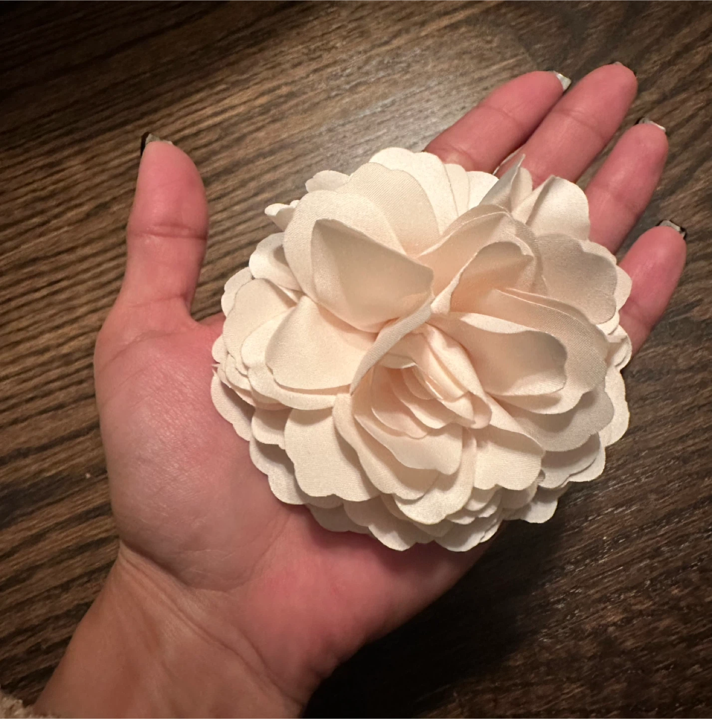 Flower Hair Clip / Pin - Cream Coloured - photo 3
