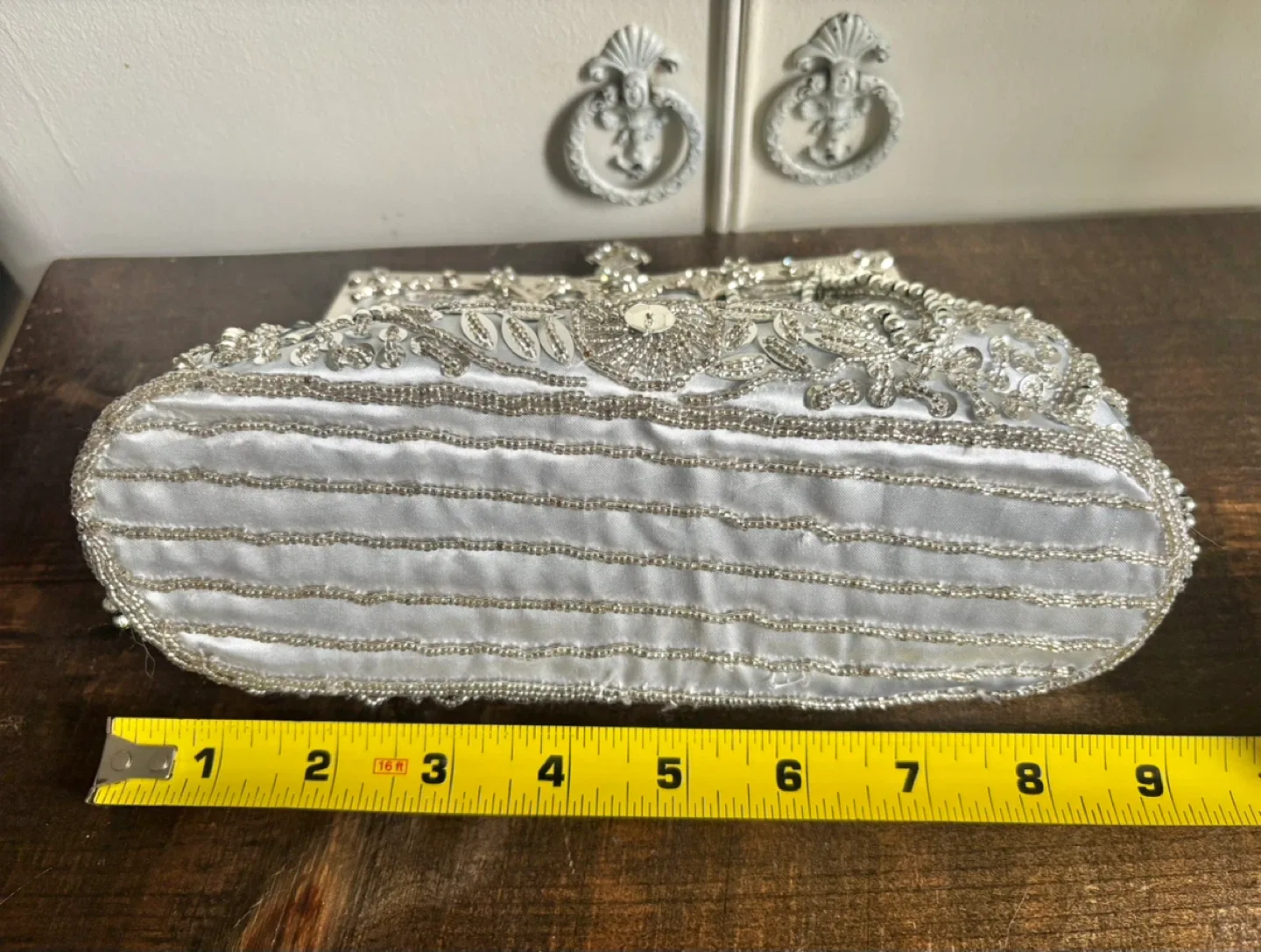 🥕 Silver Beaded Evening Clutch Purse image indicator(4)