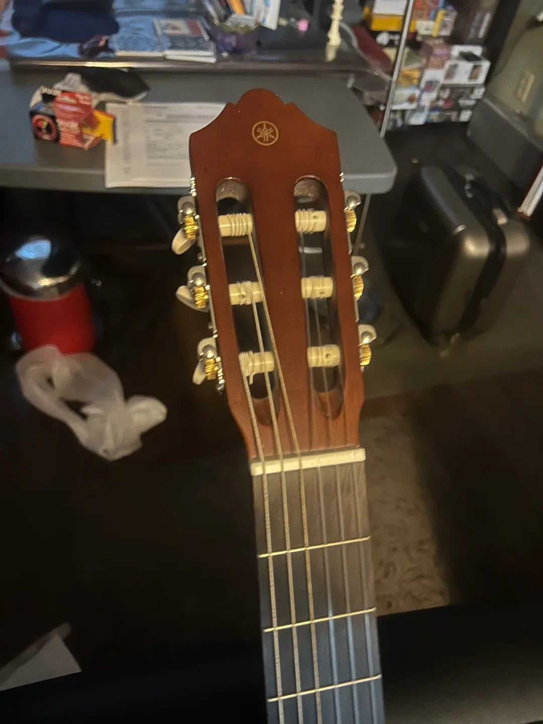 Yamaha c40 acoustic guitar image indicator(3)