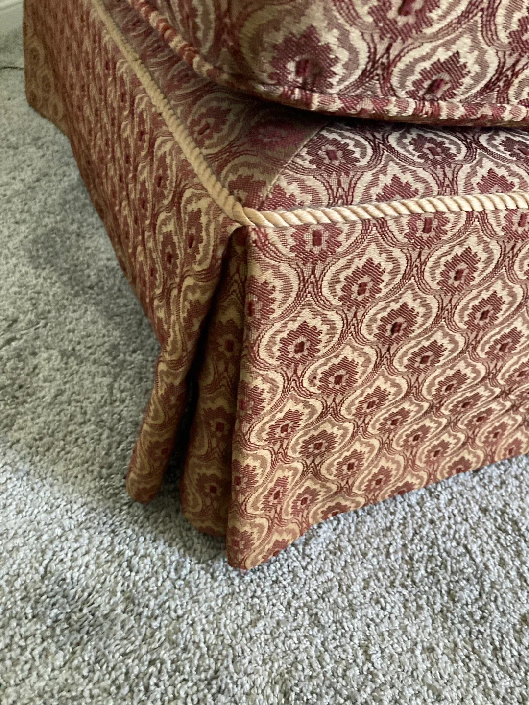 Patterned Ottoman Chair with Cushion image indicator(4)