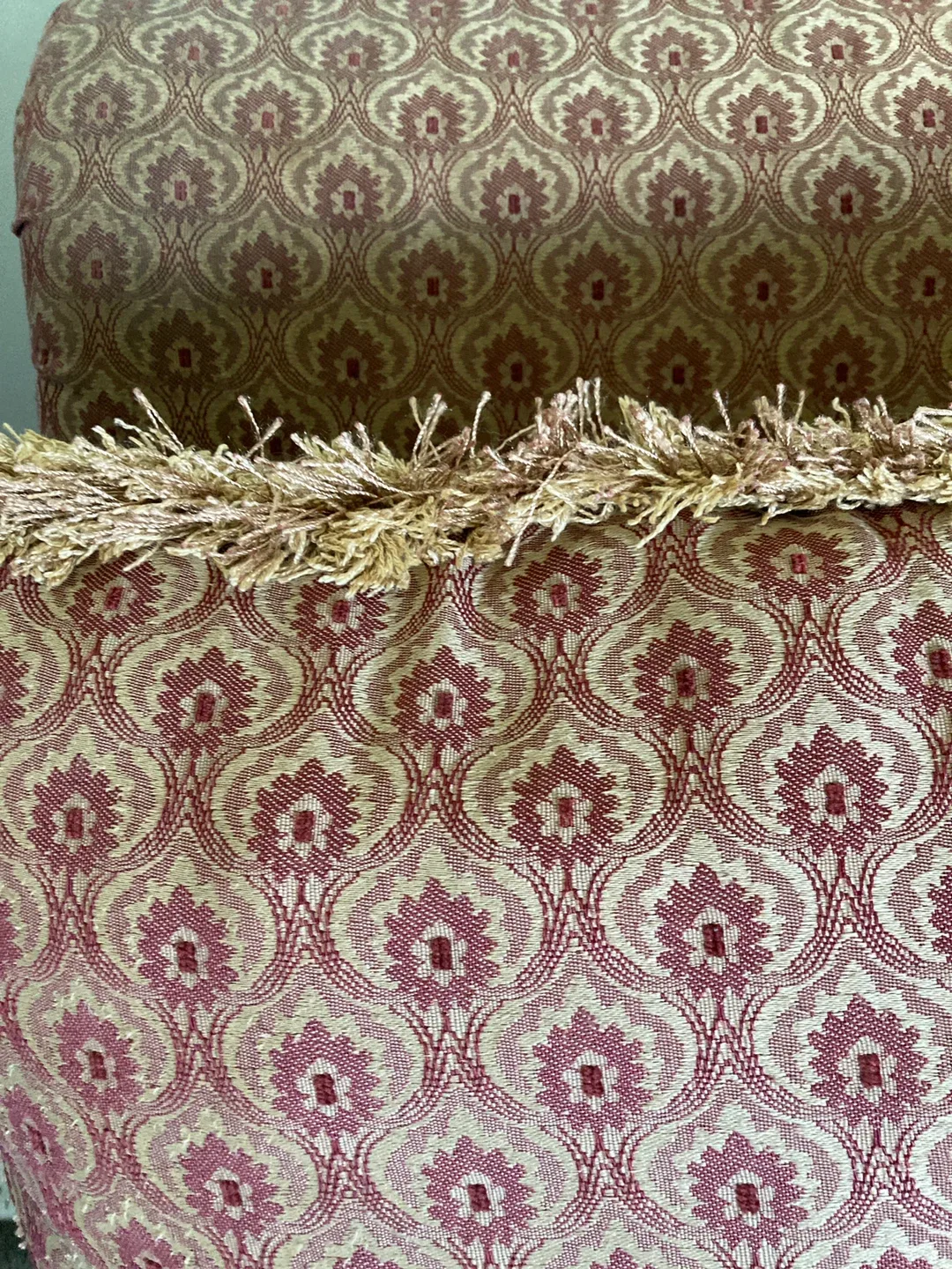 Patterned Ottoman Chair with Cushion image indicator(5)