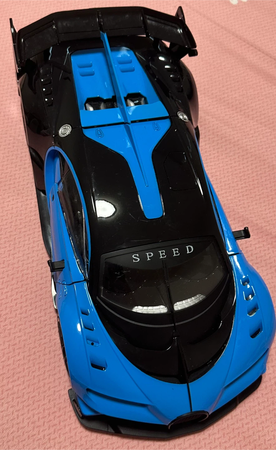 R/C super car for kids and a big dinosaurs puzzle - photo 3