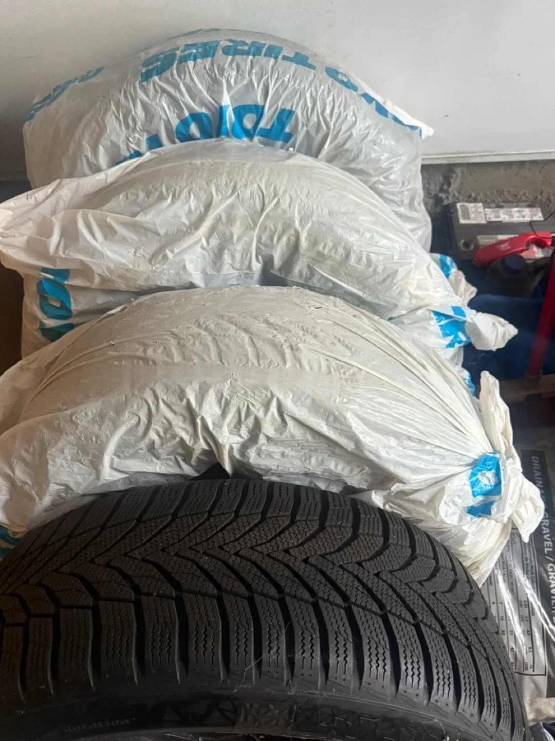 4 Snow tires n rims image indicator(5)