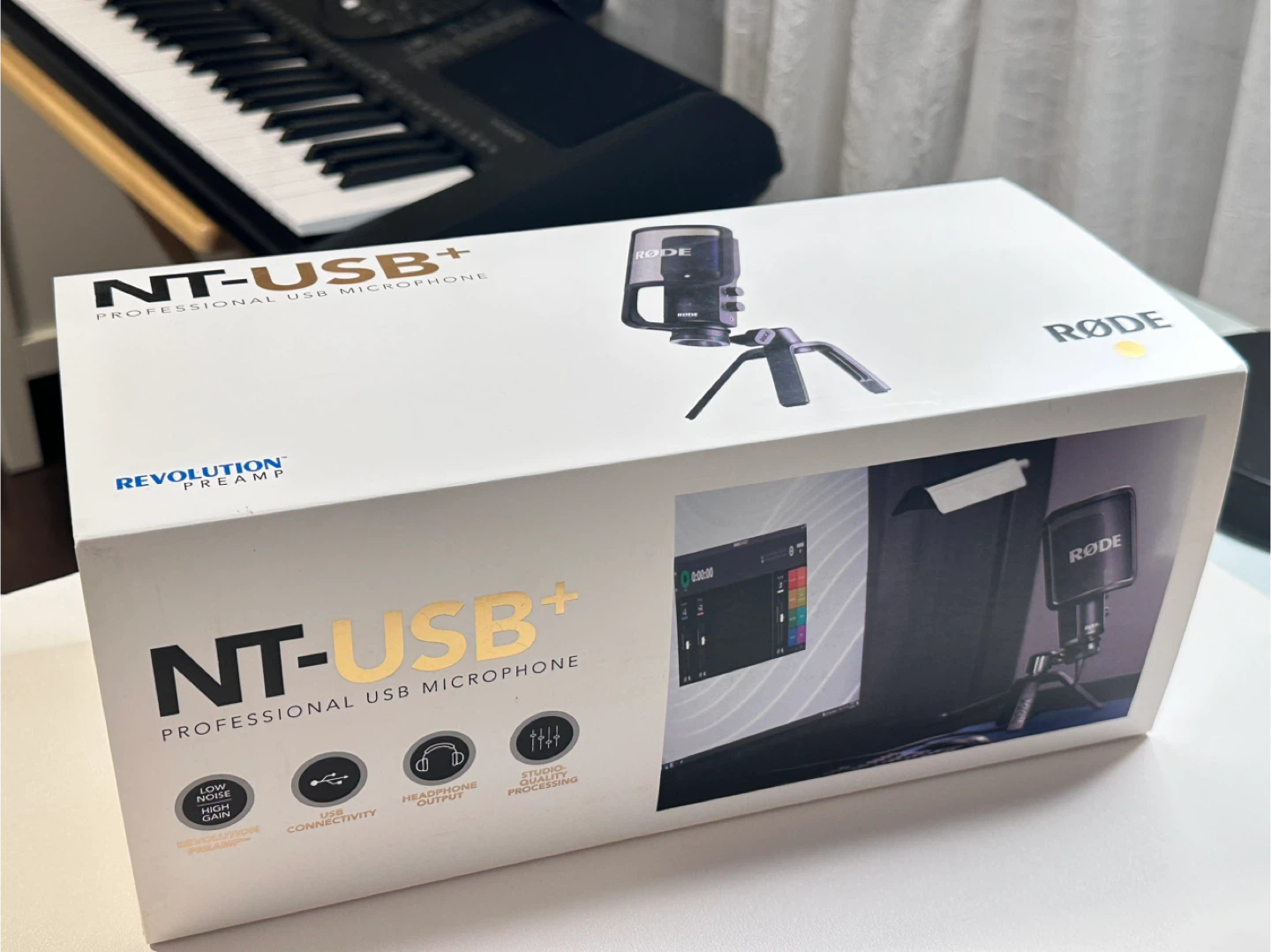 RØDE NT-USB+ microphone