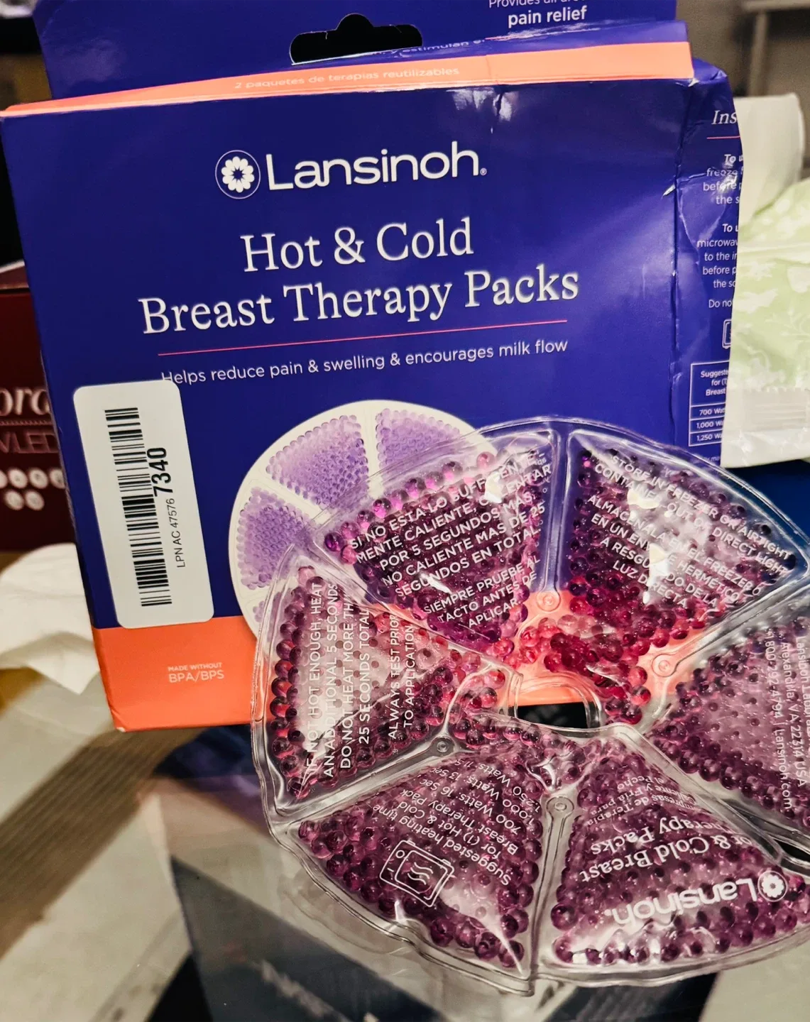 Lansinoh Hot & Cold Breast Therapy Packs thumbnail
