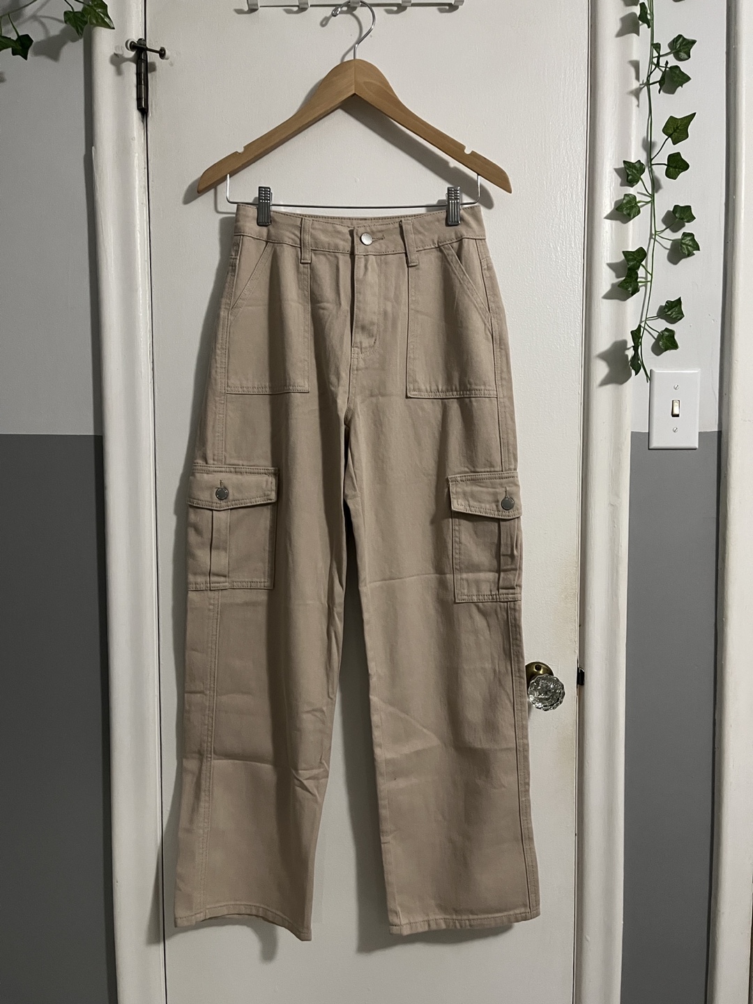Cargo Pants - XS