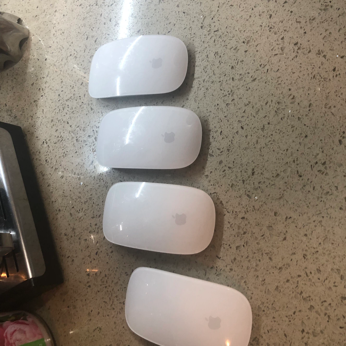 Apple Magic Mouse A1657 - Excellent Condition!