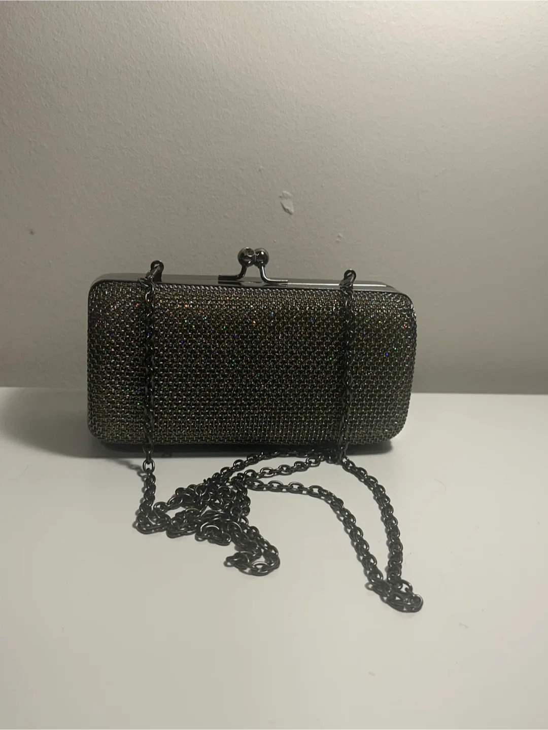 Evening Clutch with Chain Strap image indicator(7)