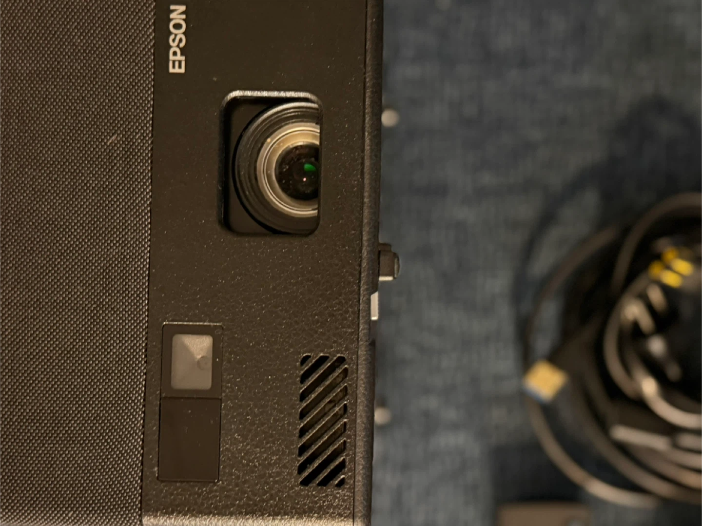 Epson EF12 Smart Streaming Laser Projector - photo 3