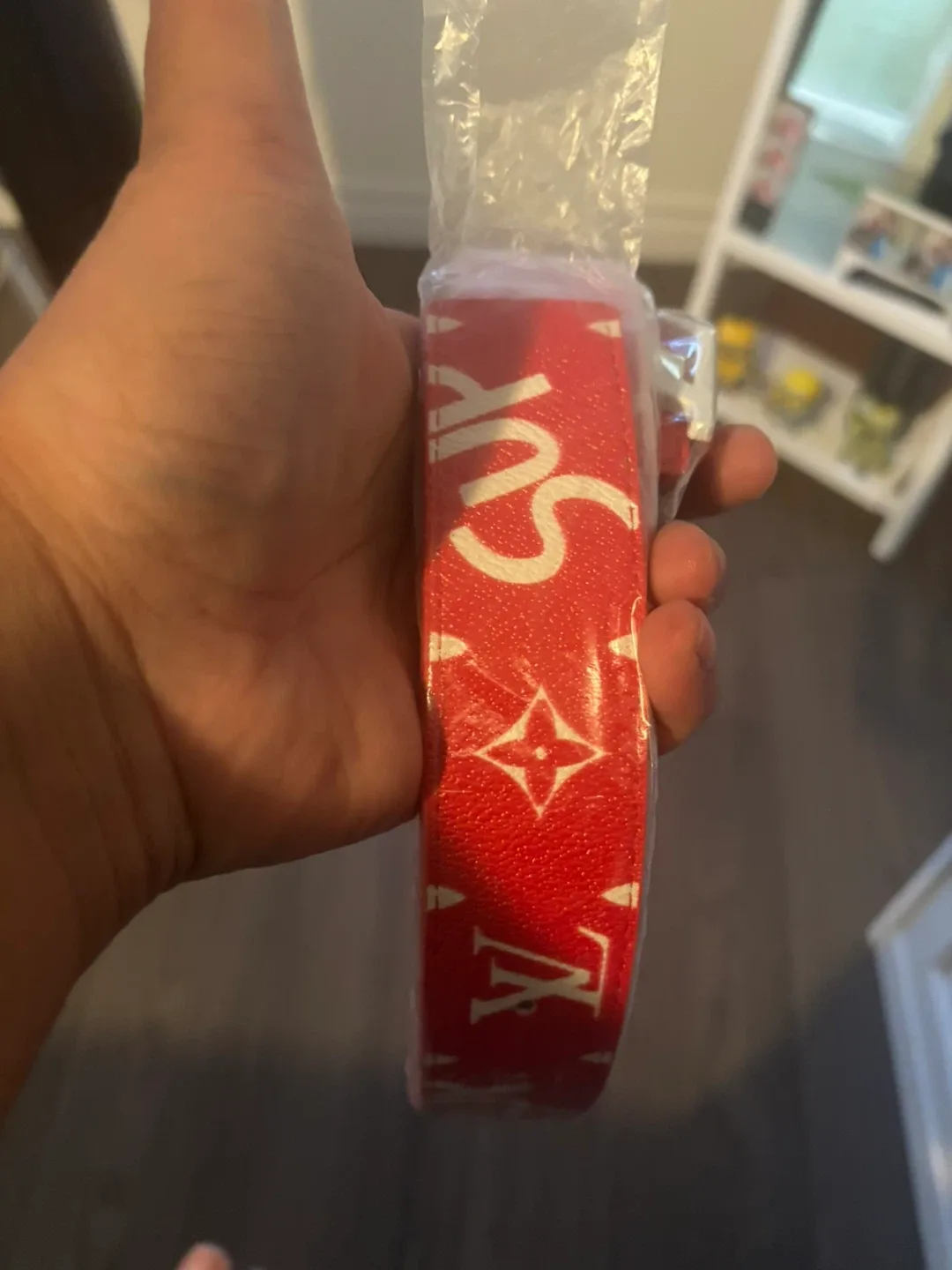 Louis Vuitton x Supreme Belt Red image indicator(2)
