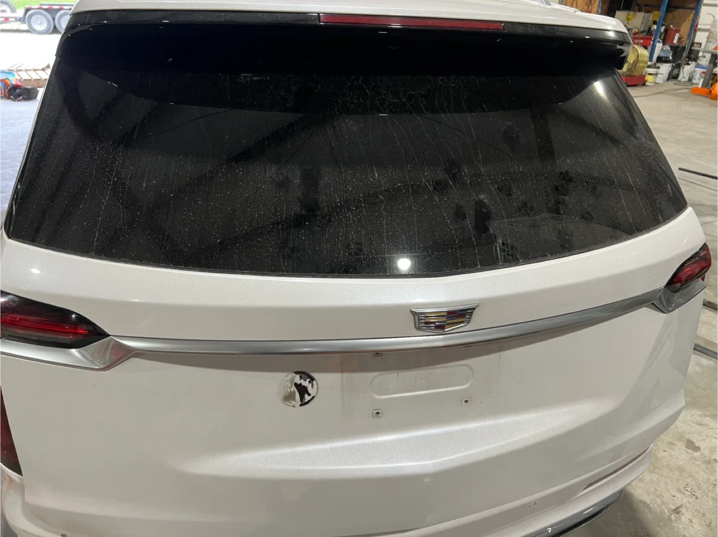 Cadillac  Xt6 2021 parts image indicator(5)