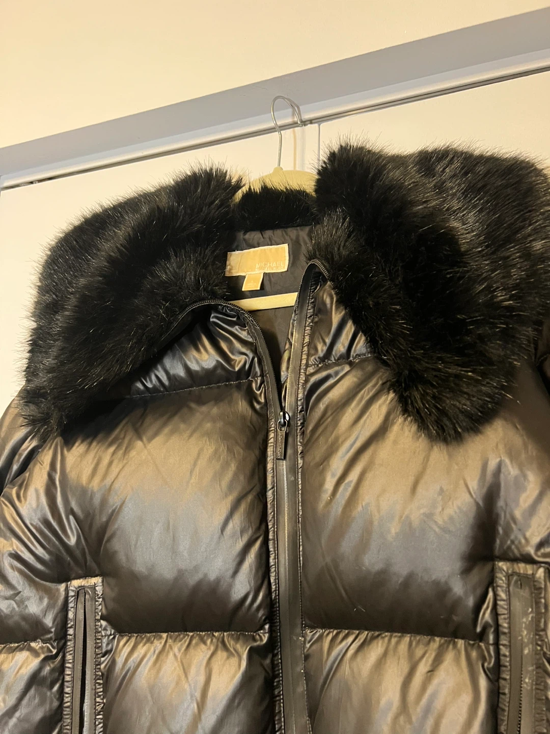 Michael Kors Black Puffer Jacket - Size L - photo 4