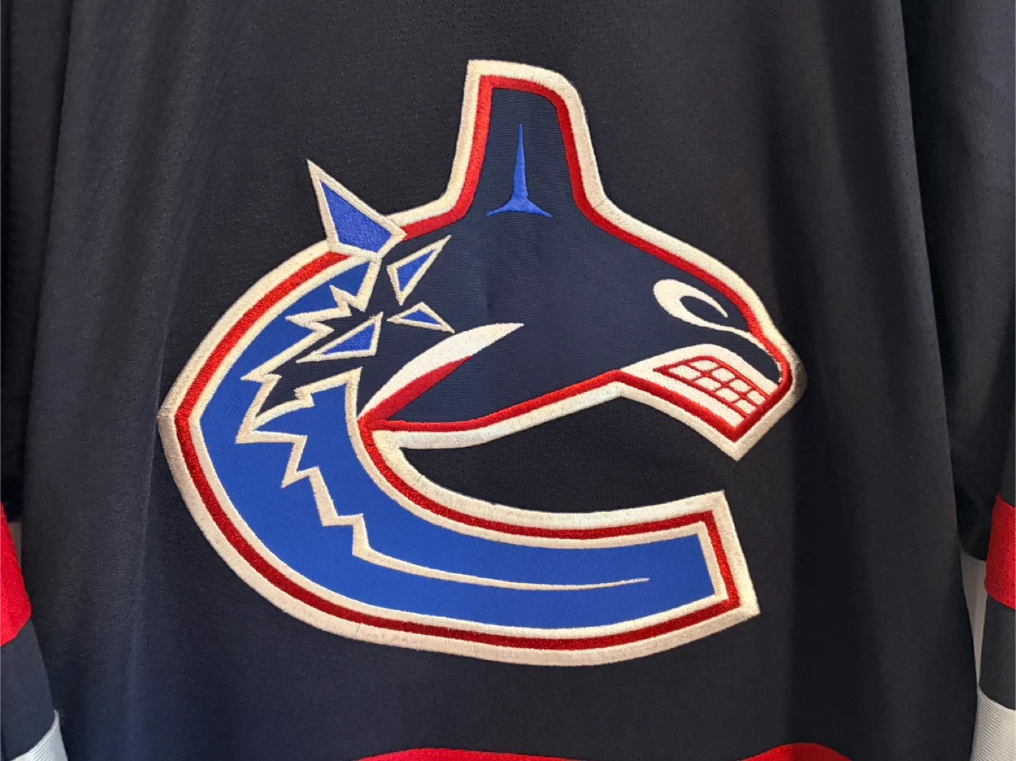 Authentic Koho Vancouver Canucks Dan Cloutier Jersey Size Small image indicator(5)