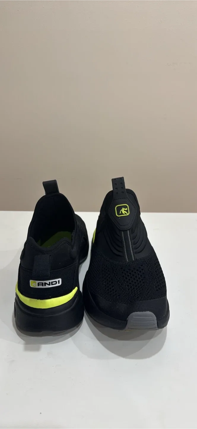 AND1 Black Slip-On Sneakers image indicator(3)