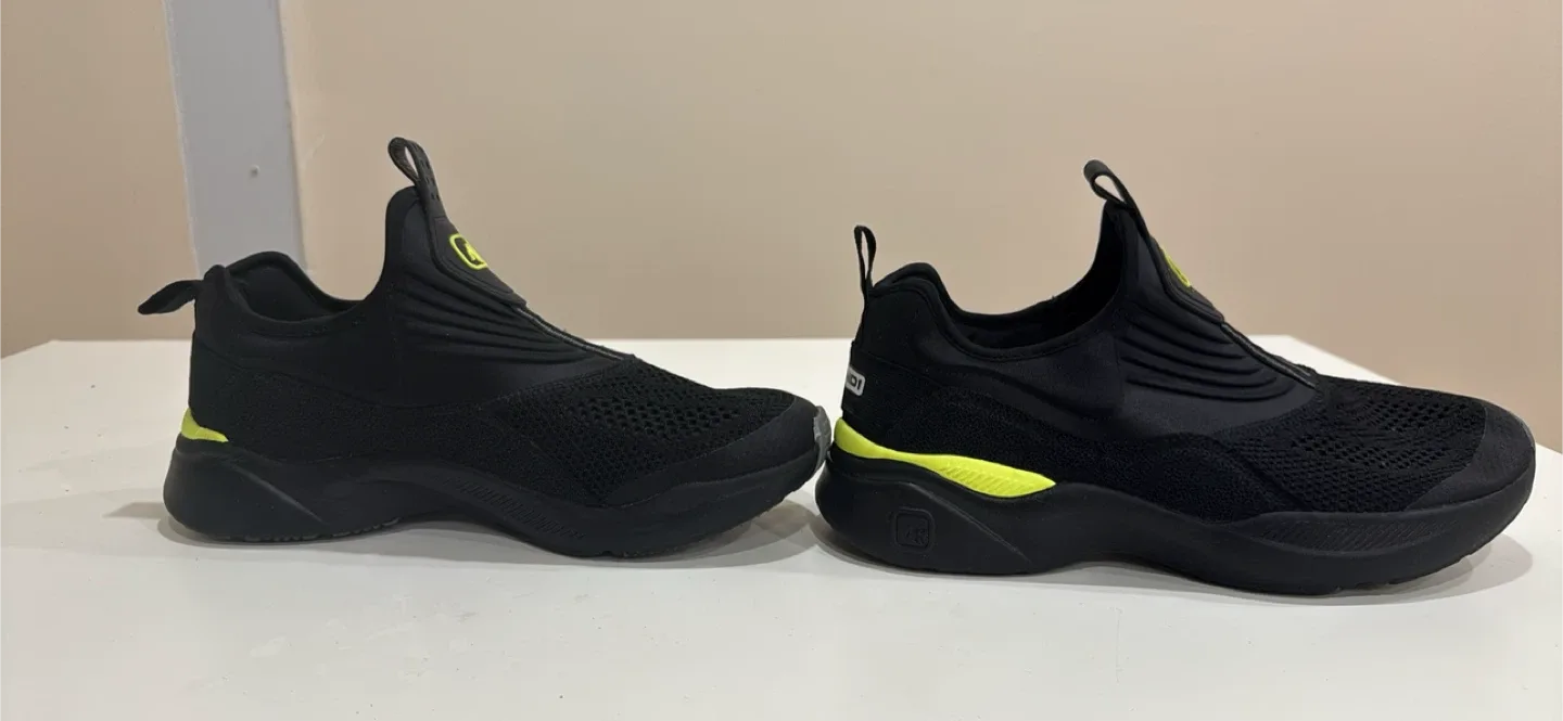 AND1 Black Slip-On Sneakers image indicator(4)