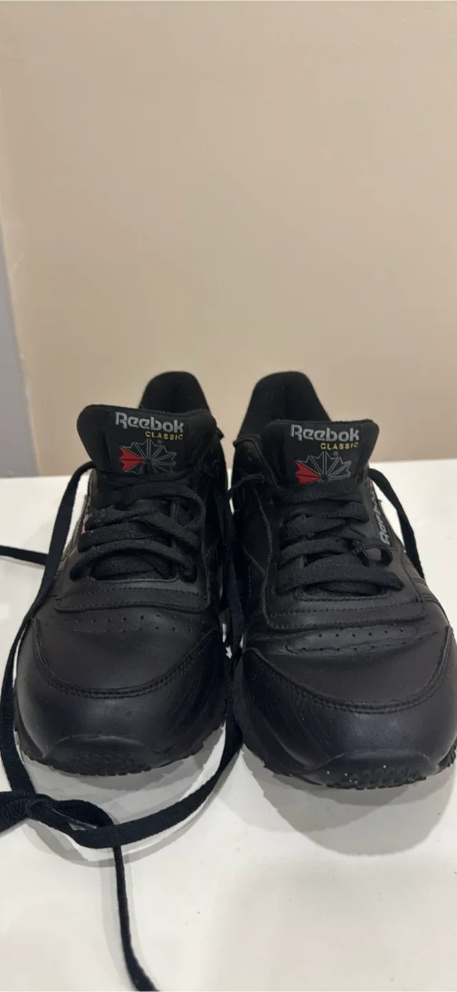 Reebok Classic Leather Shoes - Black image indicator(3)