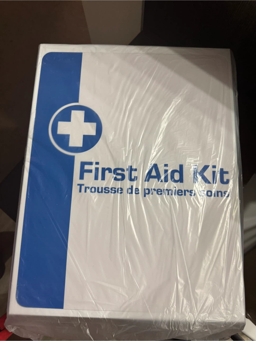 First Aid Kit - Trousse de Premiers Soins