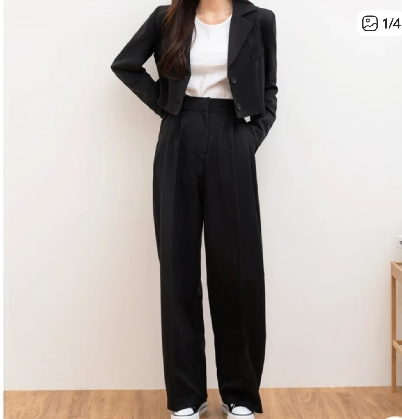 Women Suit set up image indicator(2)