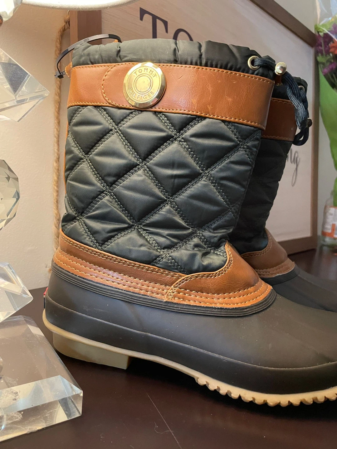 Tommy Hilfiger Black Quilted Winter Boots