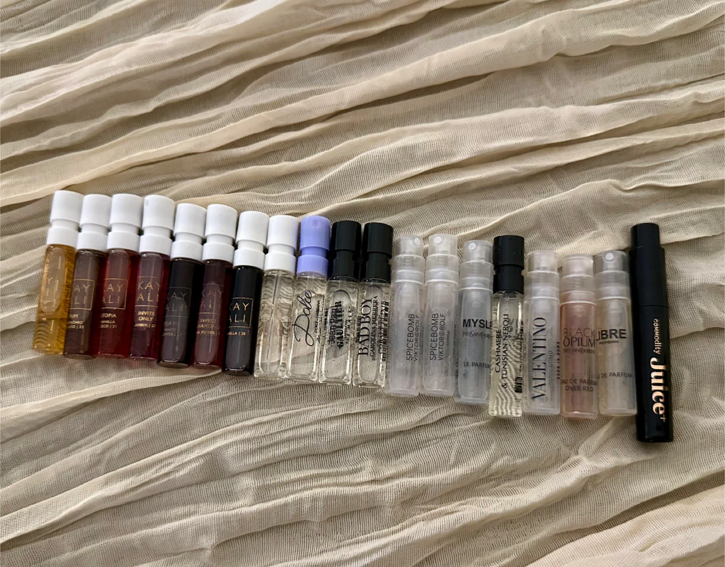 Perfume samples with Drawstring Bag