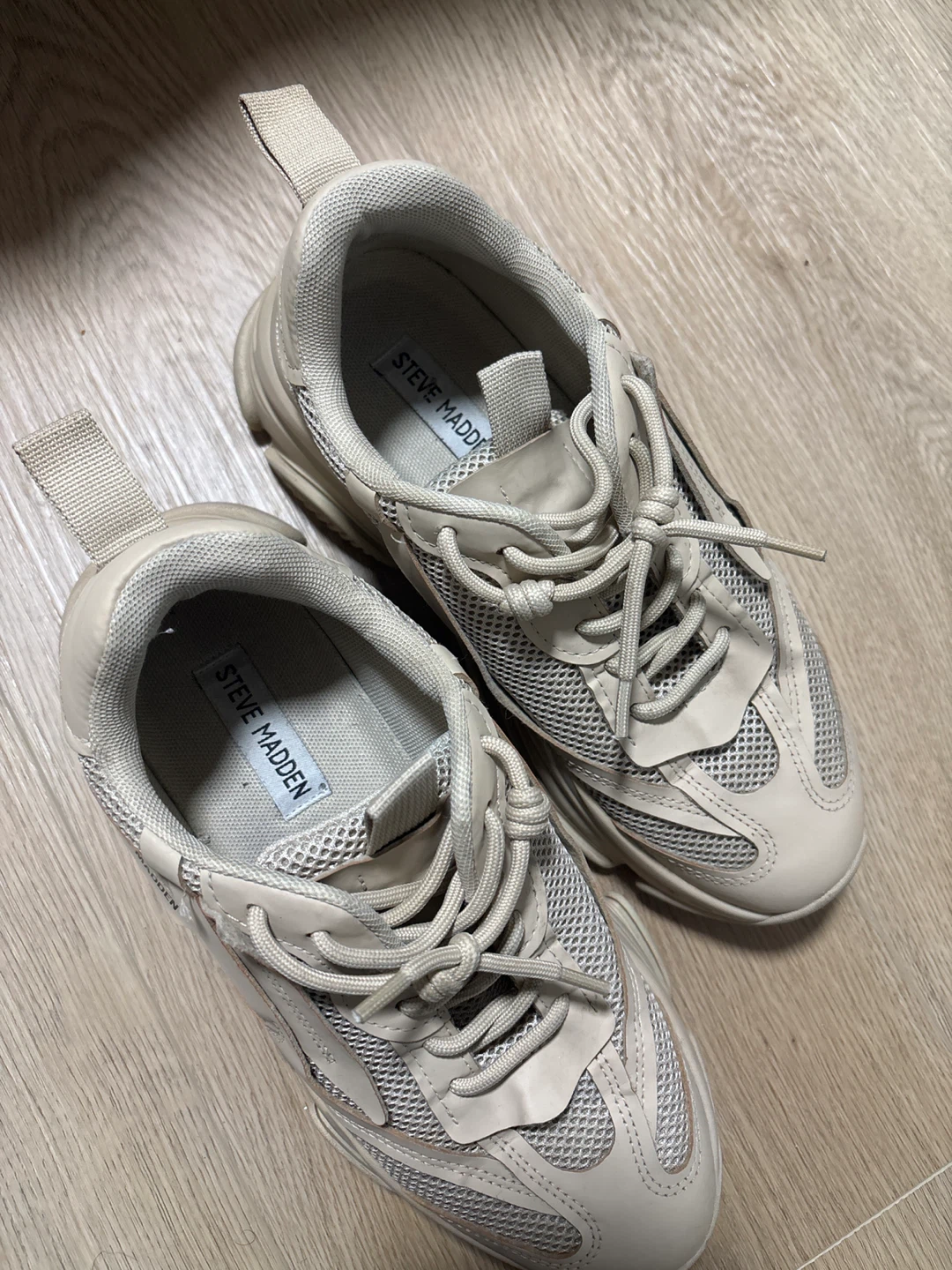 Steve Madden Beige Sneakers - photo 2