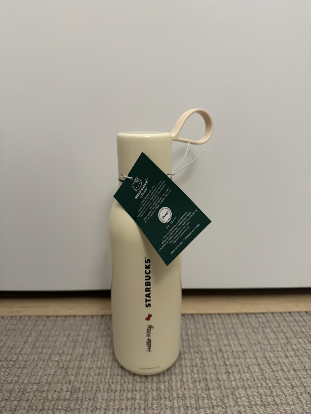 NEW Hello Kitty x Starbucks Tumbler - photo 2