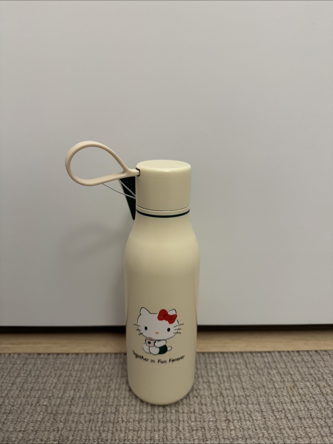 NEW Hello Kitty x Starbucks Tumbler