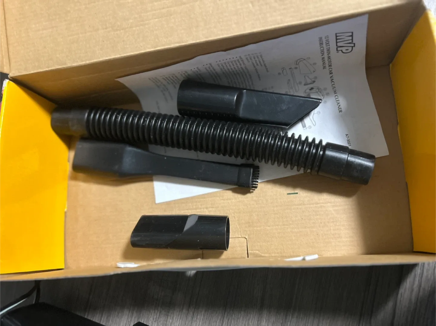 MVP Twin Motor Auto Vacuum - Like New! image indicator(3)